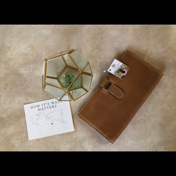 SSEKO Handbags - Sseko Carmel Travel Wallet